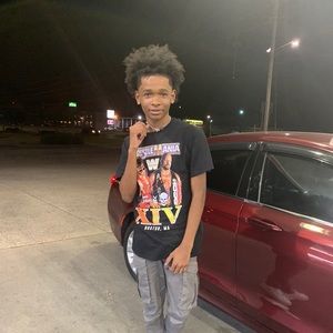 Meet your Posher, Bradley